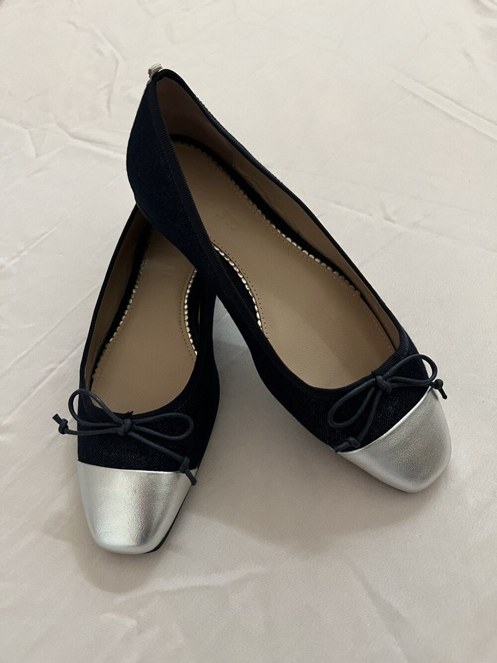 Boden Blue Denim Cap Top Ballet Flats Women's Size 6
